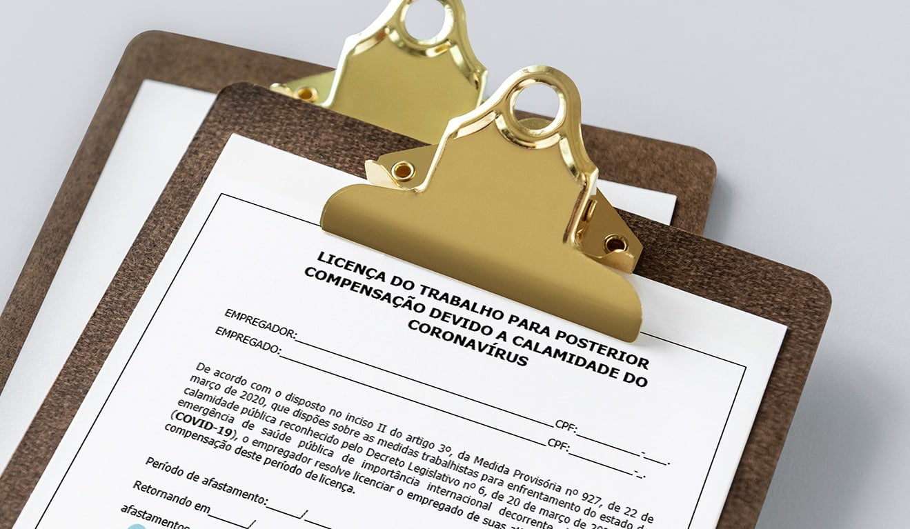 Licença do trabalho para posterior compensação em dias úteis