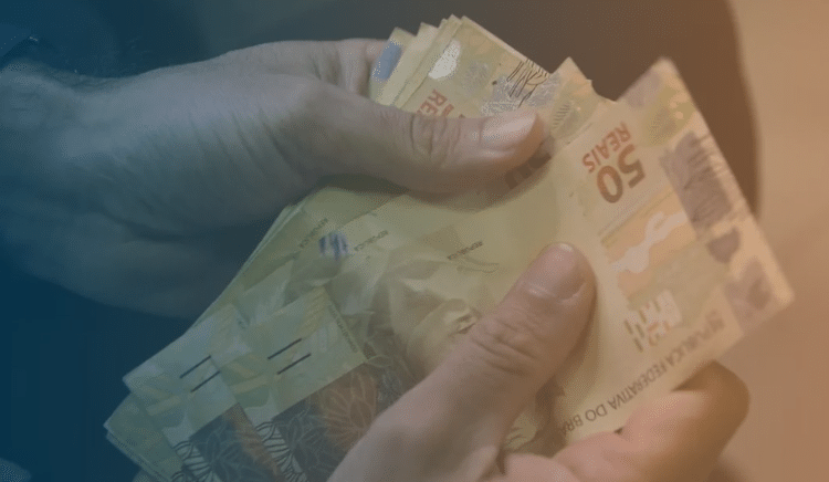 trabalhadores domésticos