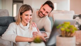 reajuste salarial retroativo da empregada doméstica em Santa Catarina