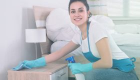 Saiba como funciona o período aquisitivo e concessivo de férias do empregado doméstico