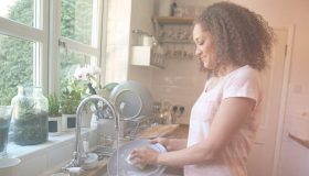 Qual é a responsabilidade do empregador quando doméstica se acidenta?