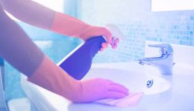 aviso prévio quando a doméstica pede demissão