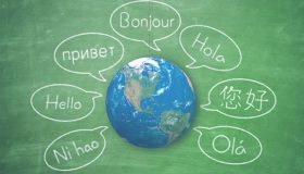 Para melhor atender os clientes, todo conteúdo da Doméstica Legal disponível em mais de 100 idiomas, como inglês, francês, espanhol.